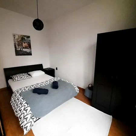 Lucky Number 7 * סופיה